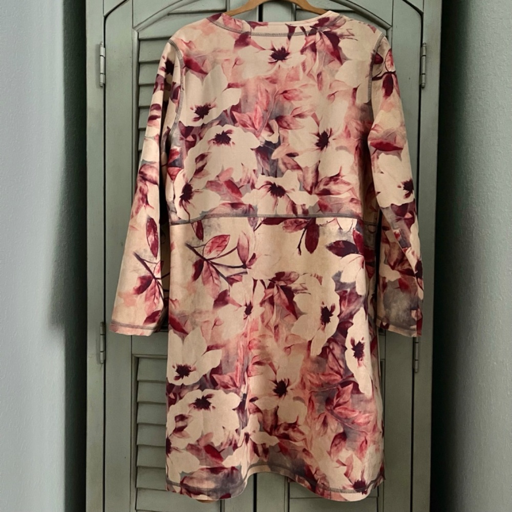SOLITAIRE By Anthropologie Faux Suede Floral Cardigan Jacket - Picture 5 of 16
